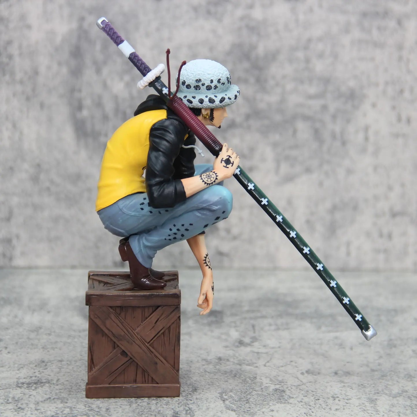 21cm One Piece Figures Trafalgar D. Water Law Action Figures Anime Pvc Model Statue Ornamen Collection Decoration Toys Gifts