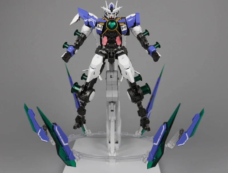 Daban 8822 00Q MG 1/100 Full Saber Model ABS