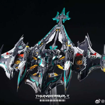 1/100 Scale Inera Infinite Dimension Thunderbolt Manta Ray Original  Mecha Plastic Model Kit Action Figures Engraved Lines Clear