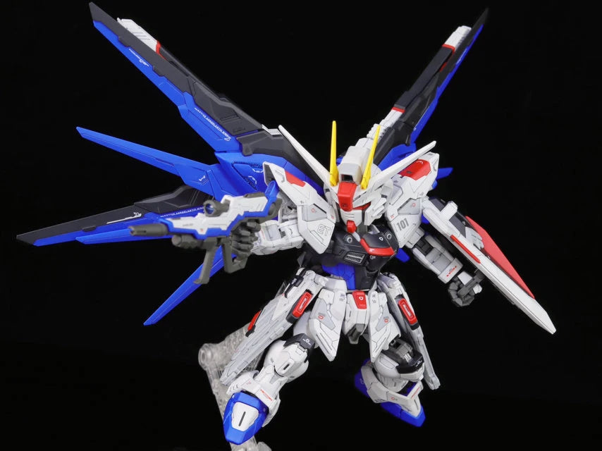 Bandai GAOGAO MGSD Freedom ZGMF-X10A Model Kit ABS