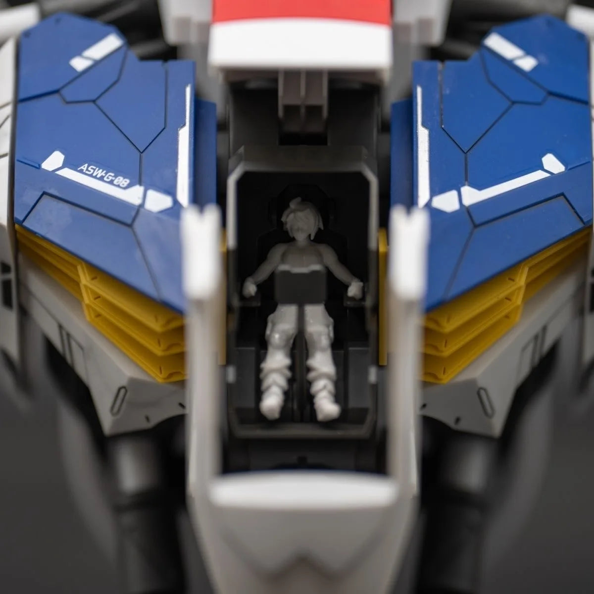 In Stock HAHA Model Barbatos Lupus Rex Bust 1/30 Assembly Model Kit Action Figures Plastic Model Kits Toy Gift