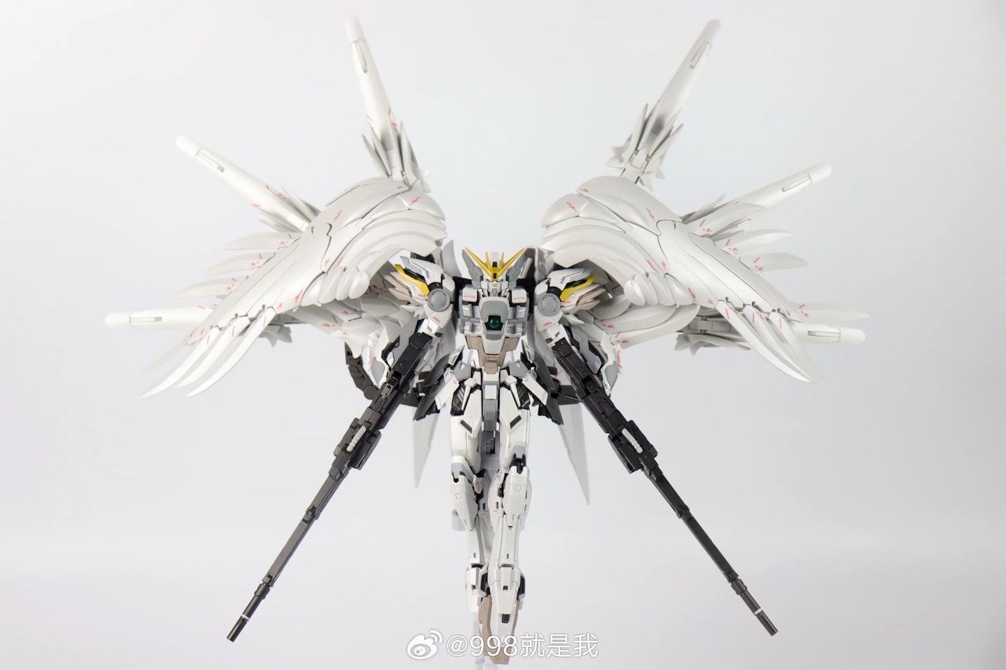 Daban 8827 MG 1/100 Snow White Prelude Fix Model Kit XXXG-00YSW Wings Assembly Action Figure Custom Toy
