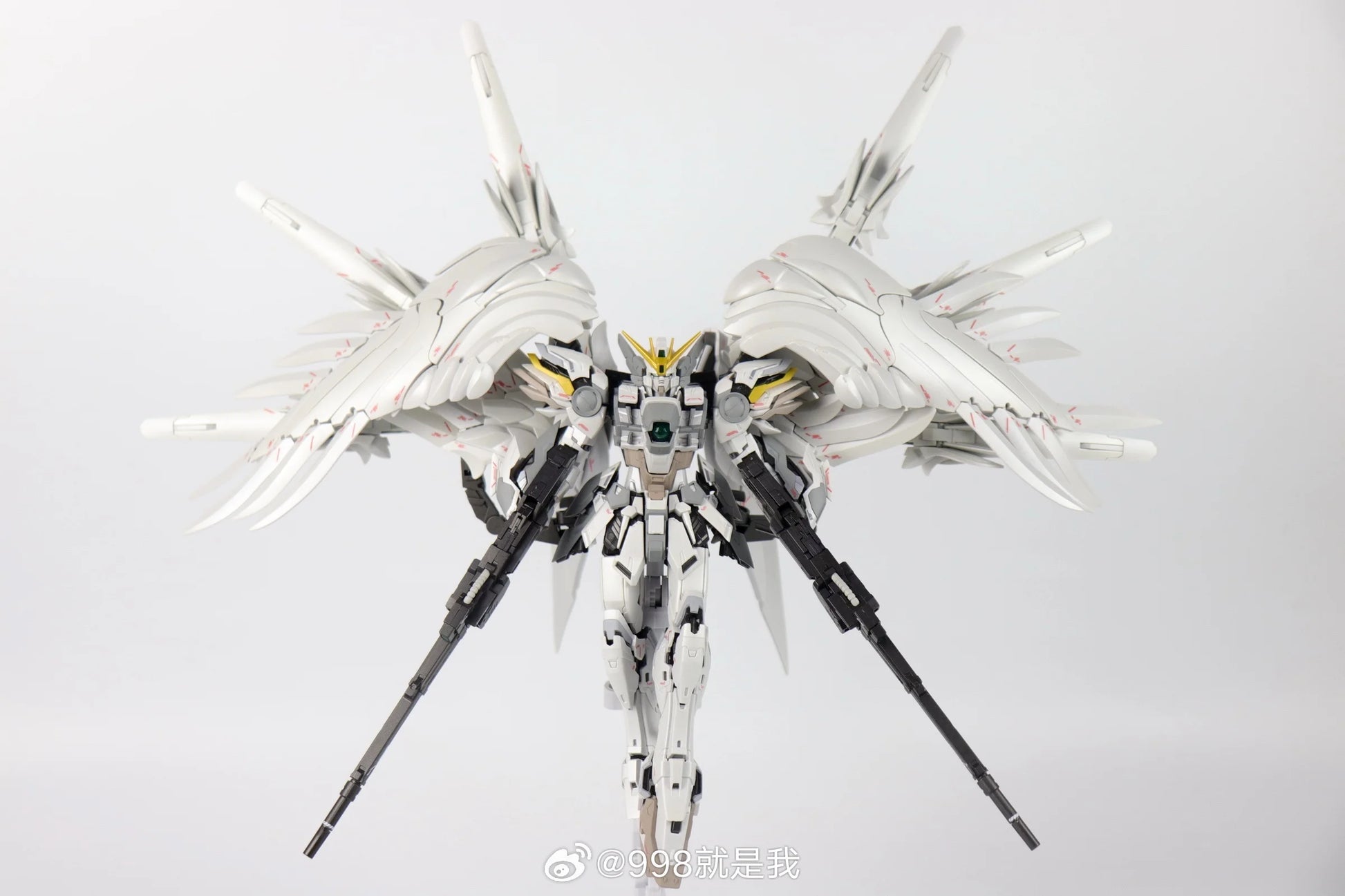 Daban 8827 MG 1/100 Snow White Prelude Fix Model Kit XXXG-00YSW Wings Assembly Action Figure Custom Toy