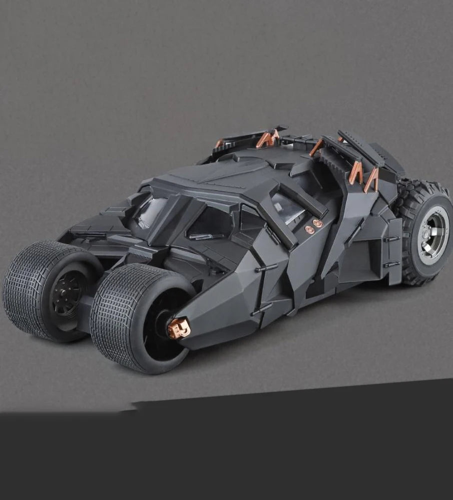 1:18 Batmobile Tumbler Alloy Metal Car Diecast Toy Vehicle Car Model Sound & Light Slide Spray Truck Toys For Kids  Gift Birthda