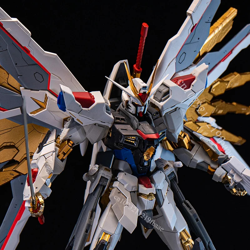 In Stock Minerva Hobby Head Carving STRIKE FREEDOM MG MGEX Assembly Model Kit Fate With Lamp Toy Mecha Model Head Toys Gifts