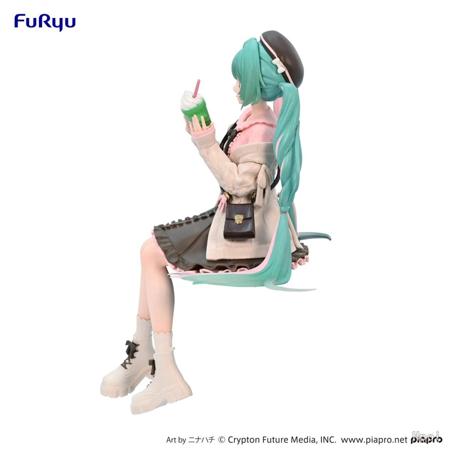 15cm Hatsune Miku Anime Figure Autumn Date Miku Action Figure Kawaii Girl Noodle Stopper Figurine Computer Case Ornaments Model