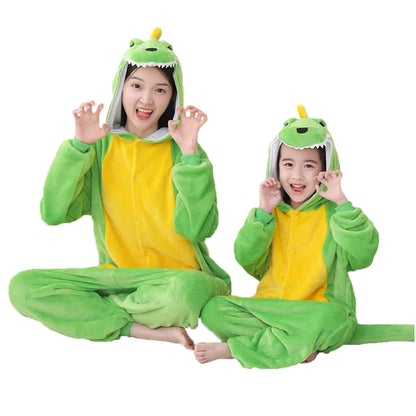 Kigurumi Pajamas for Couples 2024 Panda Onesie Hooded Jumpsuit Black White Kids Pyjamas Mom Daughter Clothes Father Son Outfits