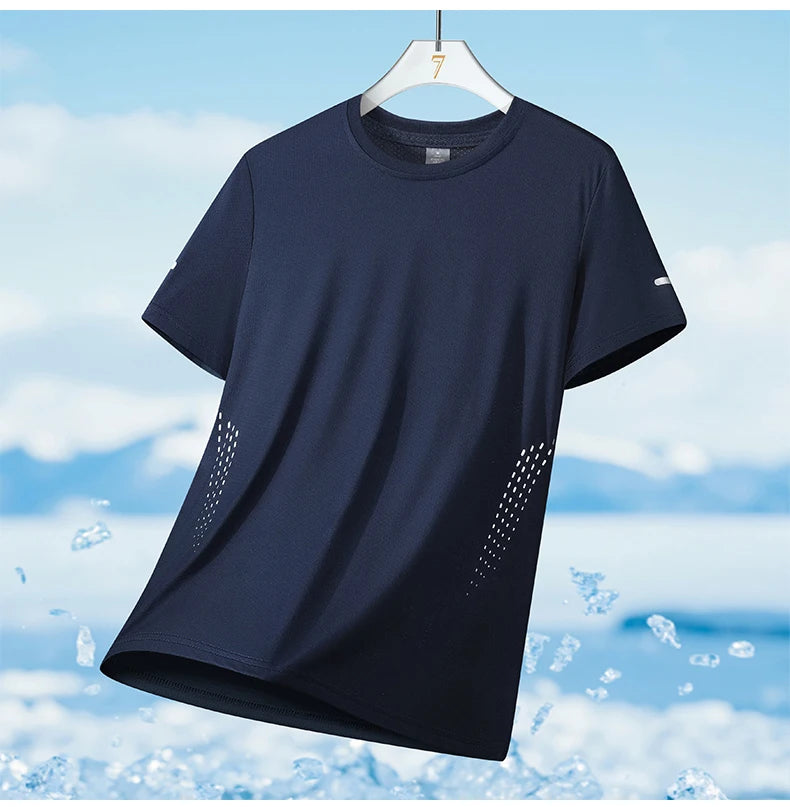 Chrlck Men’s Quick Drying Breathable Running T-Shirt Soft Elastic Outdoor Sports Shirt Summer