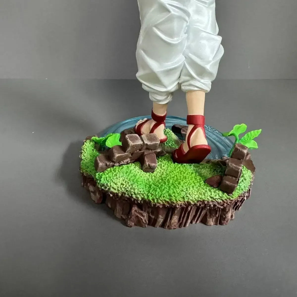 Presale Dragon Ball Z Bulma Figure 28cm/11.02inch Bulma Action Figure Pvc Statue Collection Model Toys Gifts