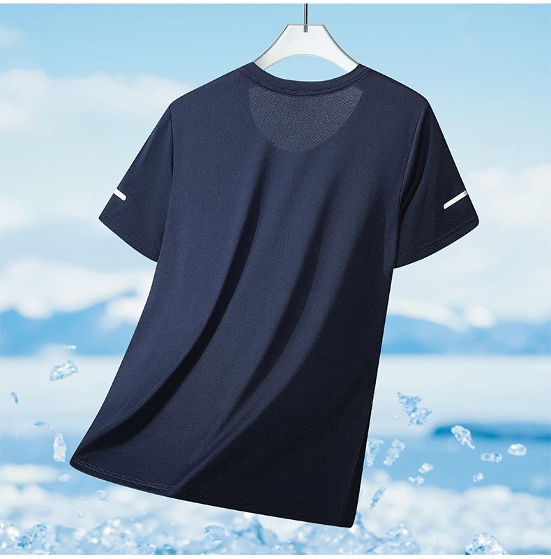 Chrlck Men’s Quick Drying Breathable Running T-Shirt Soft Elastic Outdoor Sports Shirt Summer