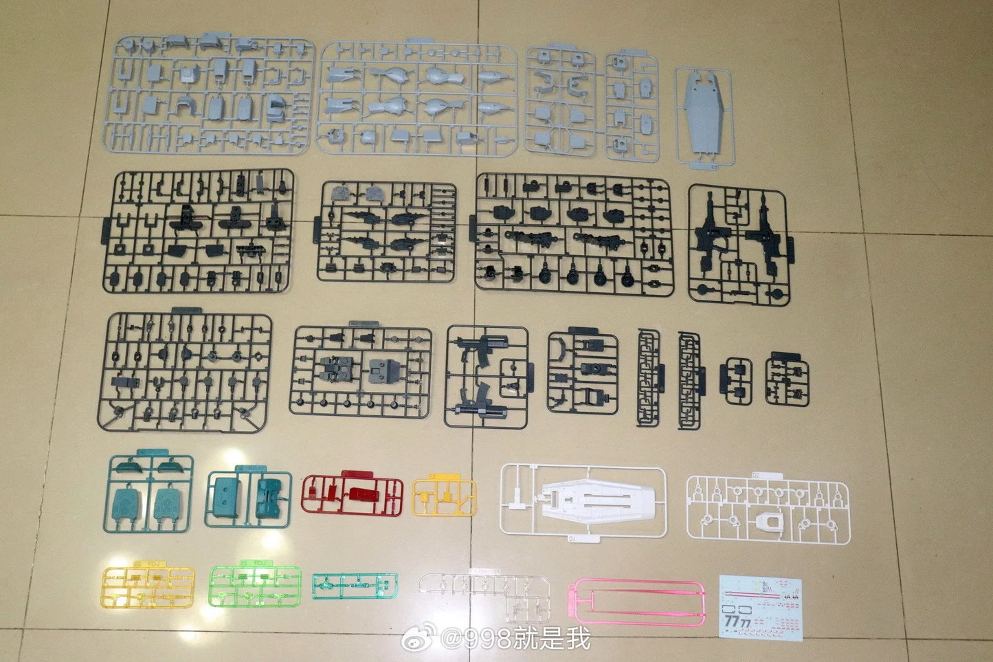 In Stock FDJ Model SLEGGAR GM 1/72 RGM-79 Assembly Model Kit Toys Action Figure Plastic Model Kits Toy Collectible Robot Gift