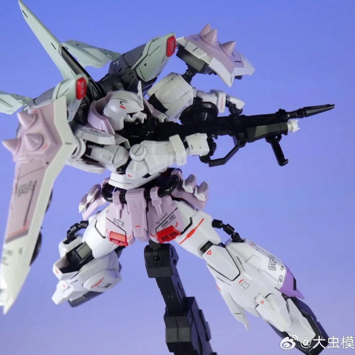 HUANYING Model ZAKU MG 1/100 ZGMF-1001/M BLAZE ZAKU PHANTOM Assembly Model Kit Toy Action Figures Plastic Model Kit Gift