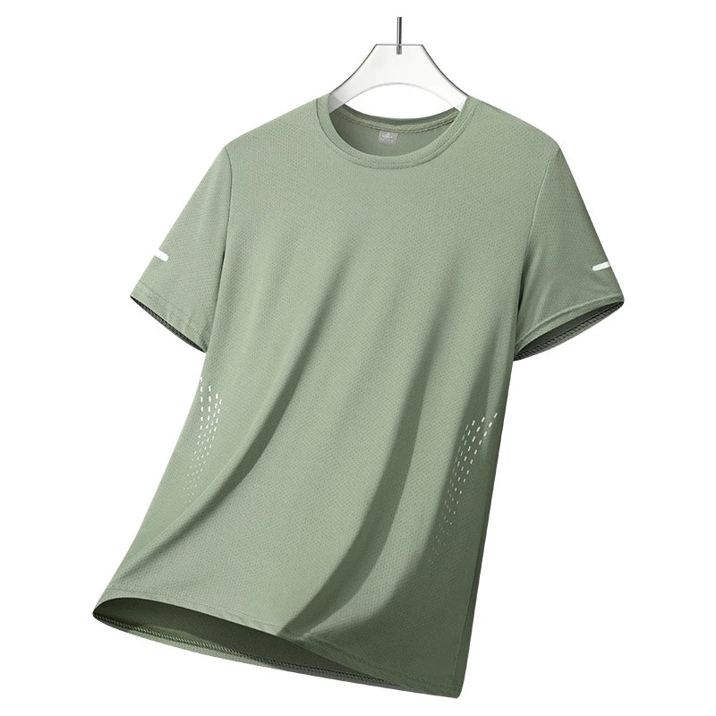 Chrlck Men’s Quick Drying Breathable Running T-Shirt Soft Elastic Outdoor Sports Shirt Summer - Green1 / M(40-42.5kg)