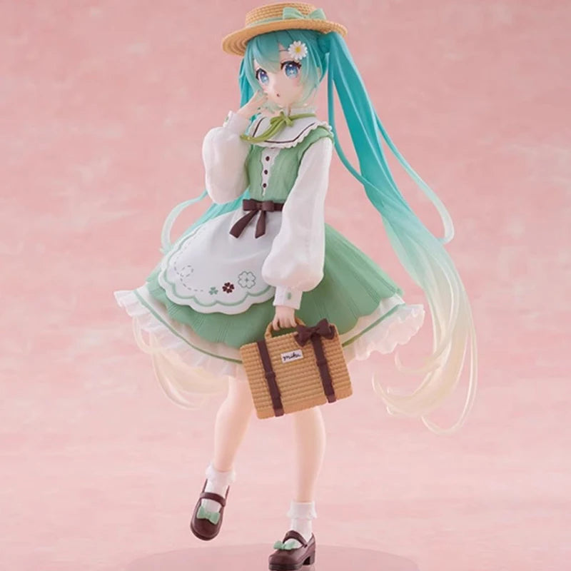 Bandai Hatsune Miku Country Ver 18CM PVC Figure