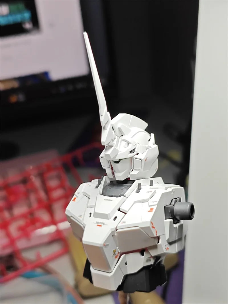 Bandai RX-0 Unicorn Ver.Ka 1/100 Assembly Plastic Model Kit