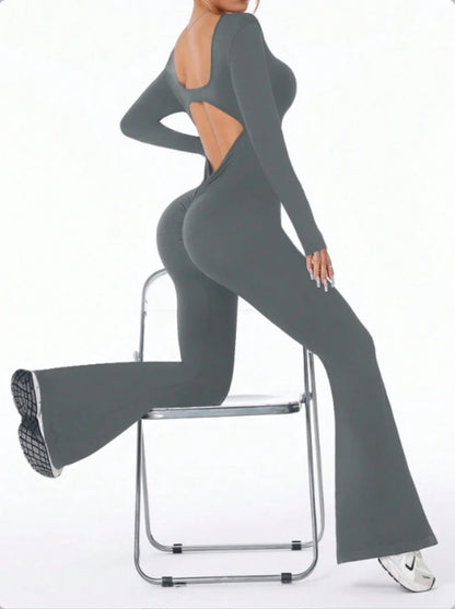 High Quality Solid Color Long Sleeve Compression Jumpsuit with Bell Bottom Pants Women’s Yoga Sportswear Push Up Set
