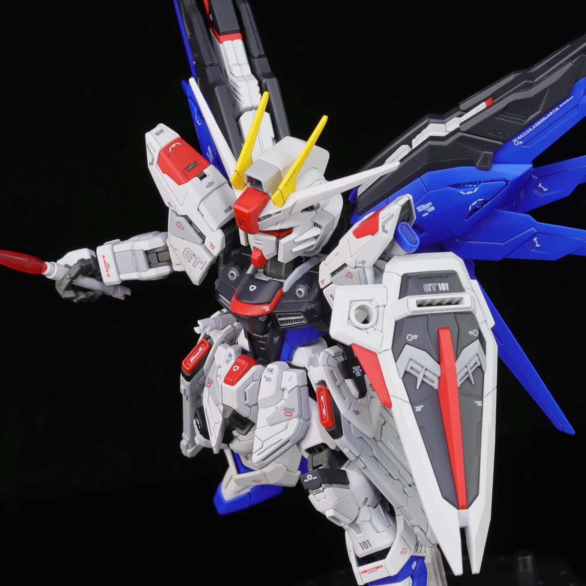 Bandai GAOGAO MGSD Freedom ZGMF-X10A Model Kit ABS