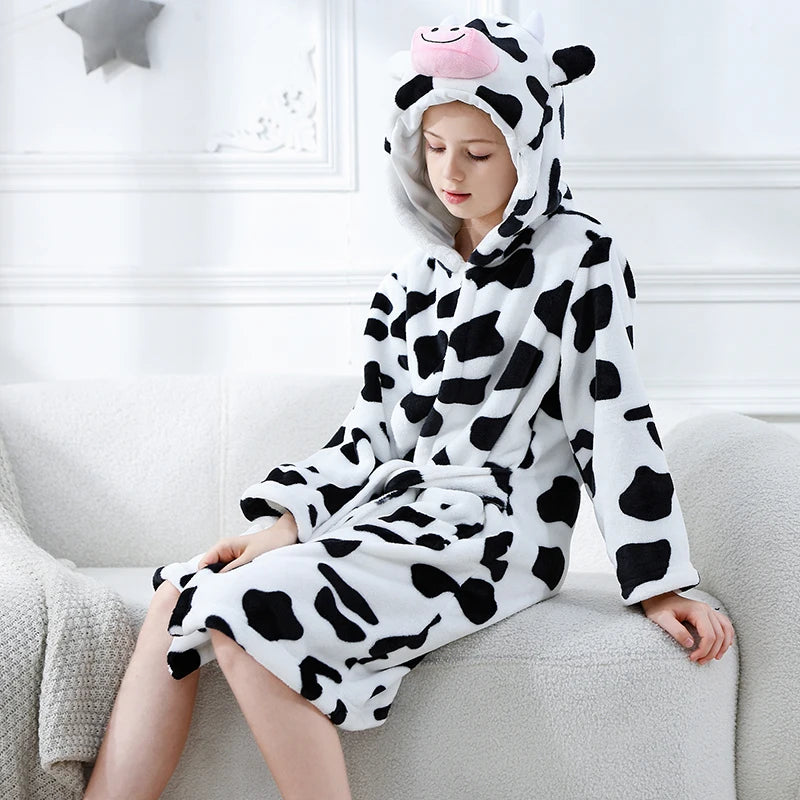 Kids Bath Robe Boys Clothes 2025 Winter Pajamas Warm Child Loungewear Toddler Girls Bathrobe 3 to 4 5 6 7 8 9 10 11 12 13 Years