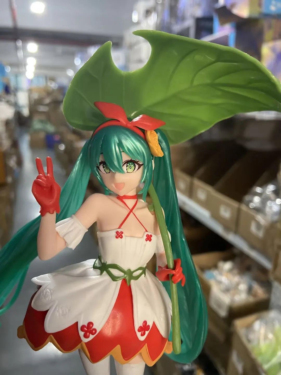 23CM Hatsune Miku Japanese Virtual Idol Singer Anime Figure Thumbelina Green Dress Girl Model Toy Gift PVC Collection Ornaments