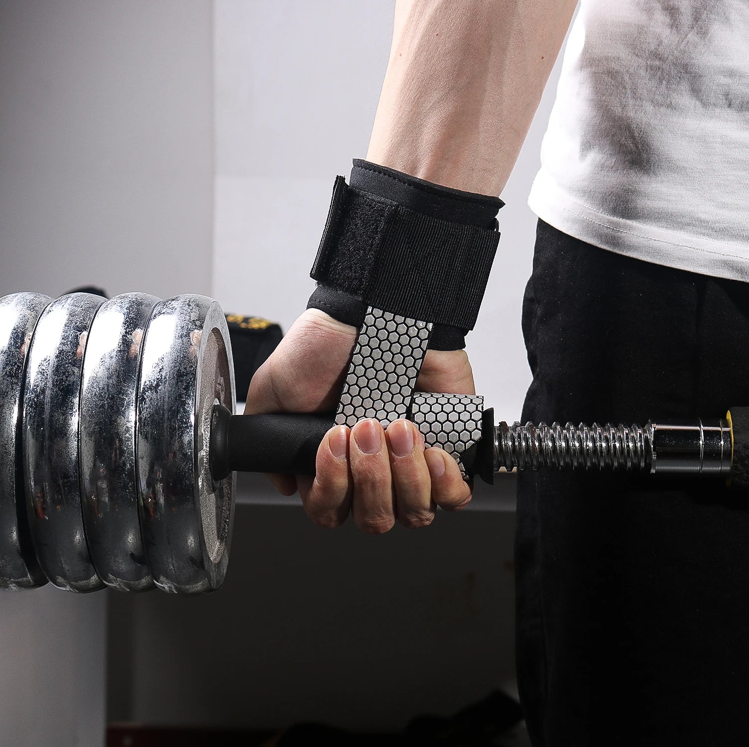The Codex Lifting Wrist Straps for Weightlifting Bodybuilding Powerlifting Strength Training Dumbbells Deadlifts