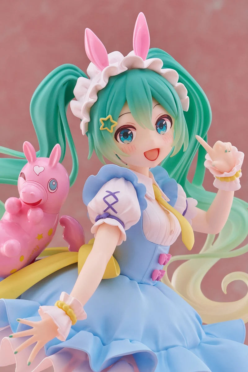 Bandai Hatsune Miku Fairy Tale Ver. PVC Model 17CM