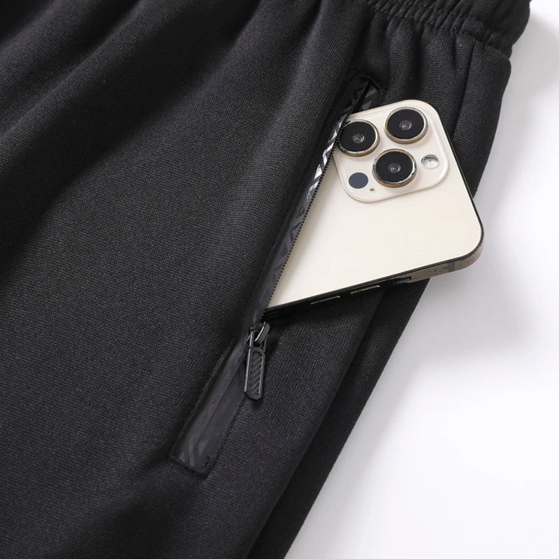 Chrlck Men’s Unisex Winter Fleece Sweatpants Warm Running Jogging Sport Trousers Elastic Waist Thick