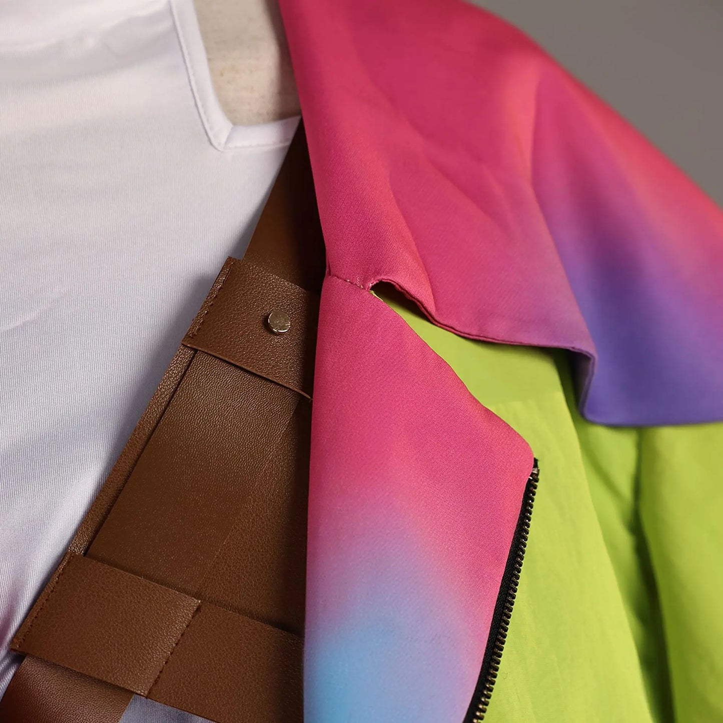 Anime Gnosia Yuri Cosplay Costume Wig Green Jacket Uniform Carnival Halloween Party for Women Men Girls Role Play Outfit Props