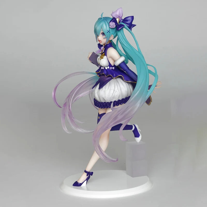 TAiTO Four Seasons Series Hatsune Miku 18CM PVC Model Figure