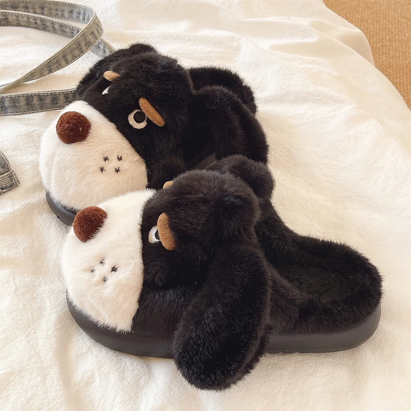 Cartoon Puppy Autumn And Winter Coral Fleece Soft Comfortable Warm Home Slippers Cotton Slippers Indoor Anti Slip Practical Gift