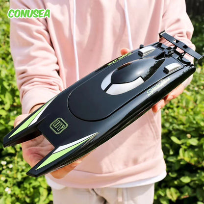 30km/H Racing Boat 2.4G RC High Speed Dual Motor Waterproof Speedboat 20min Runtime Boys Christmas Gift