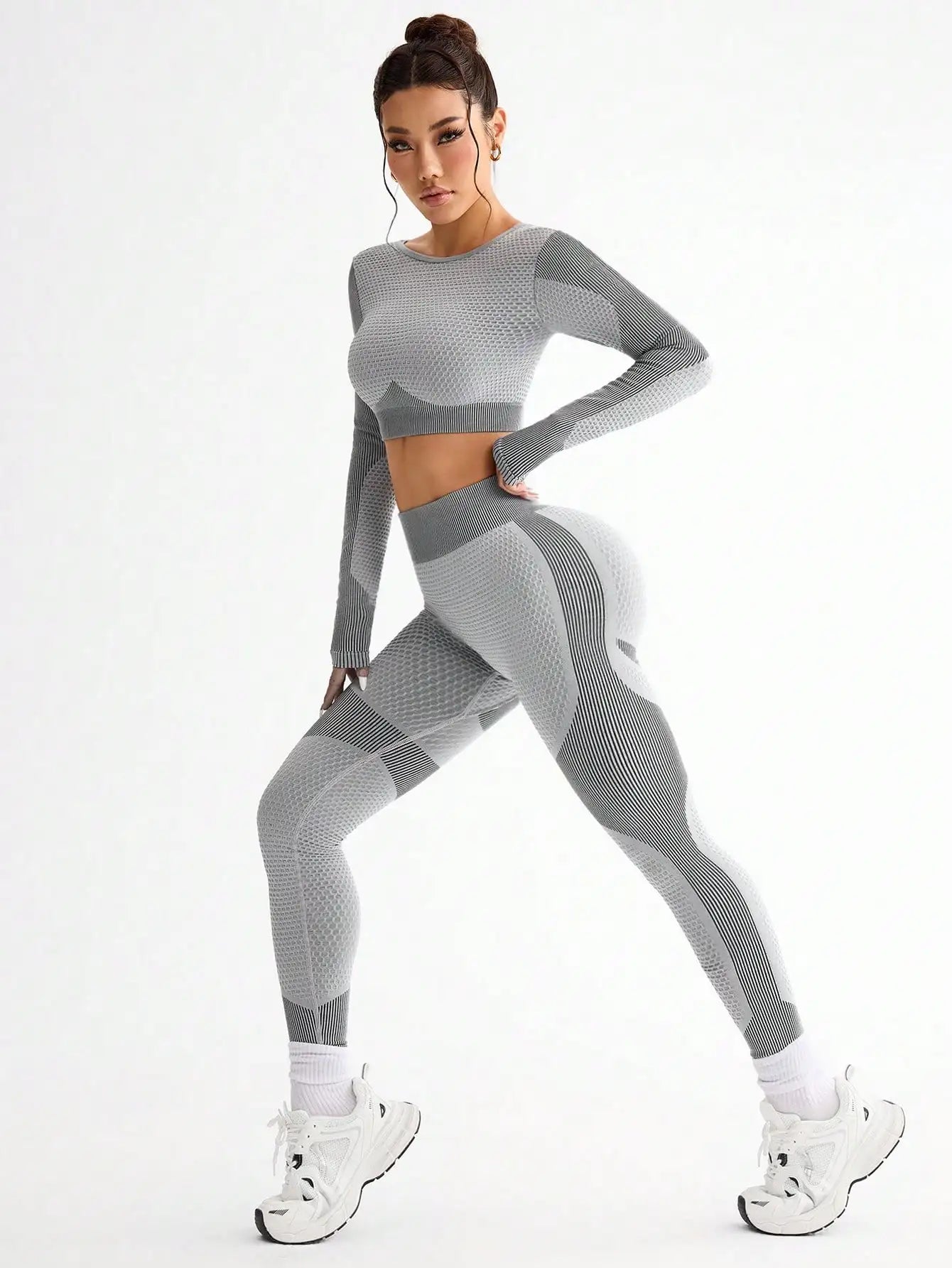 2pcs Women’s Seamless Breathable Sports Yoga Running Fitness Suit