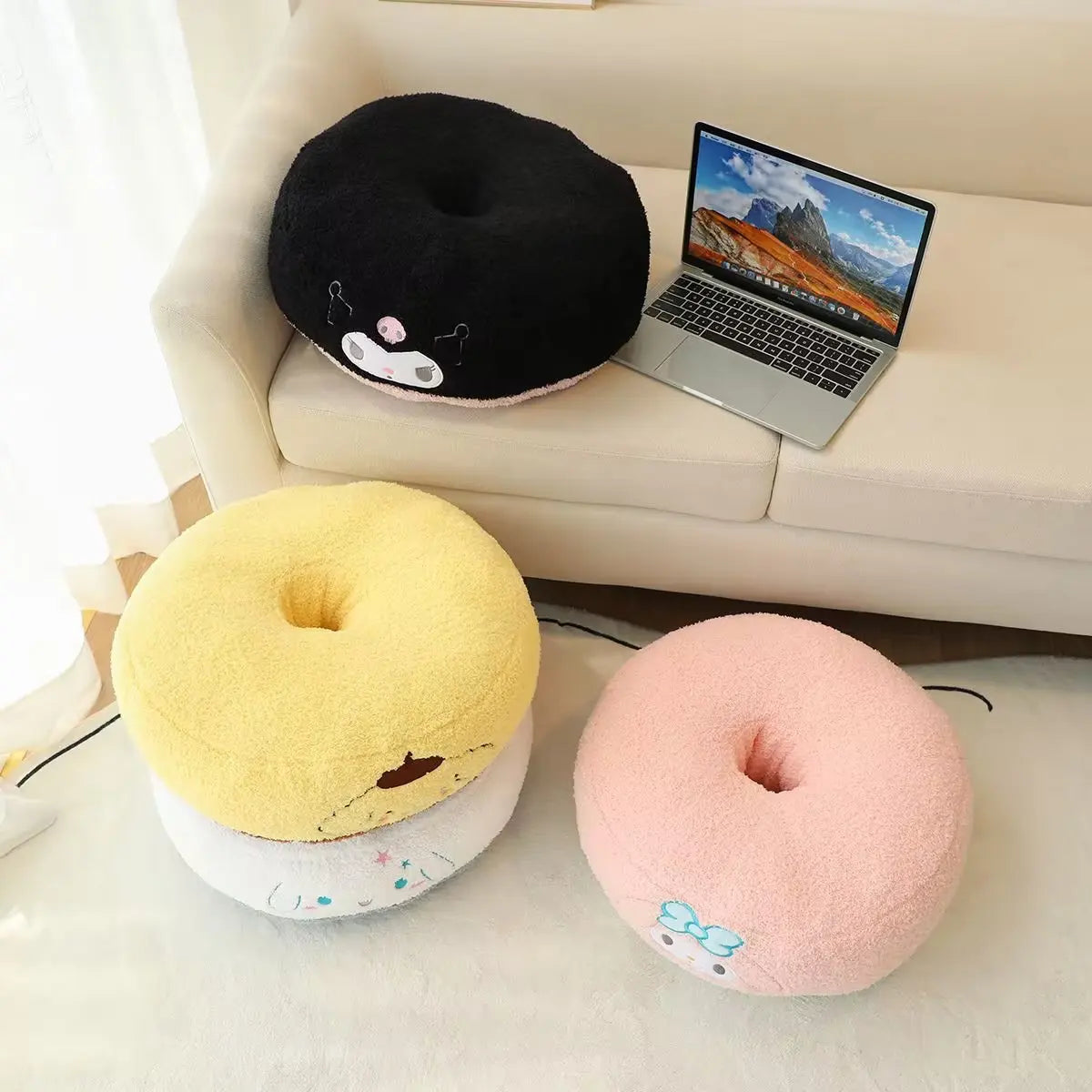 Sanrio Series Donut Shaped Plush Cushion Kuromi My Melody Pochacco Cinnamoroll Plush Seat Cushion Gifts For Children