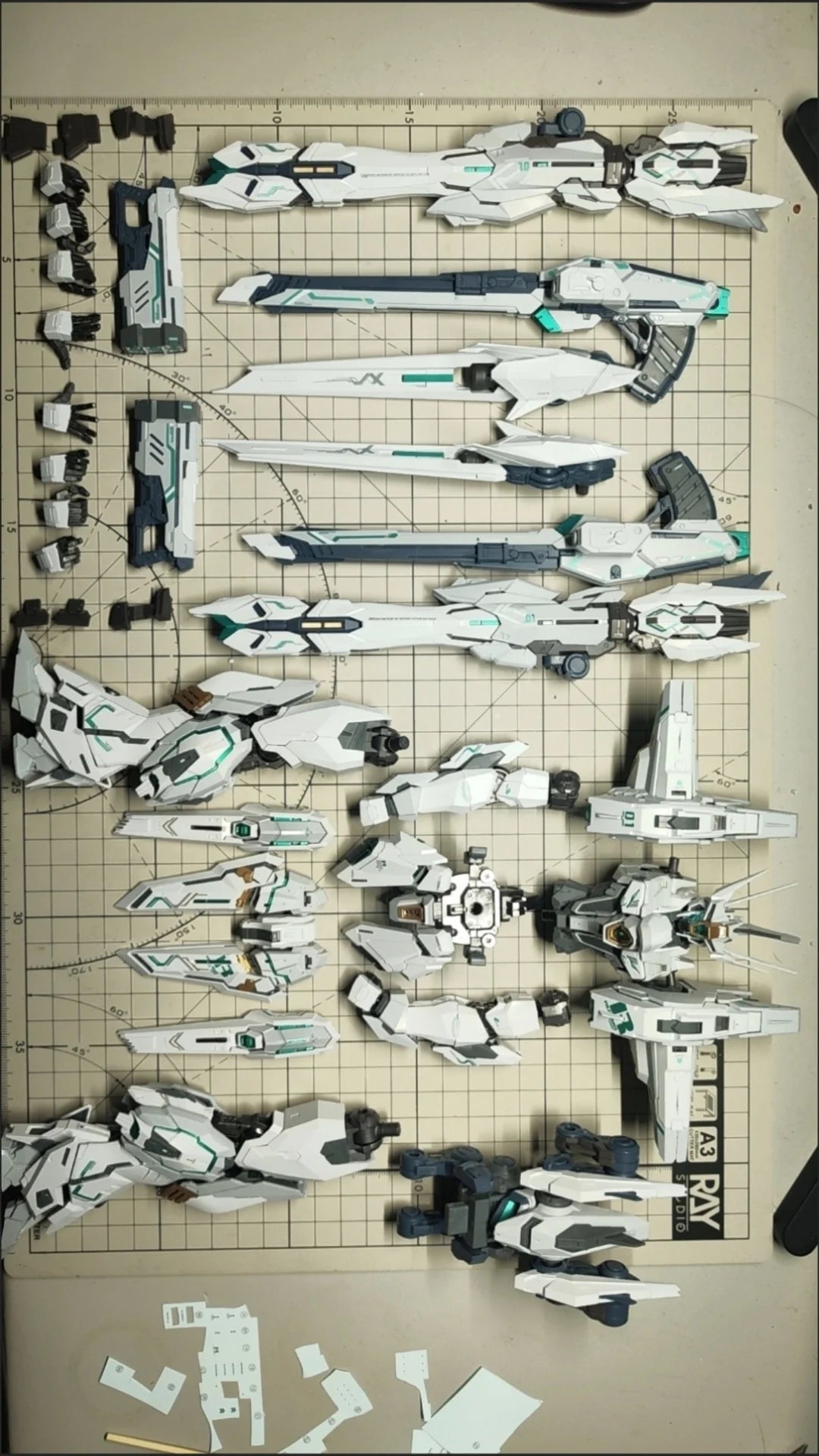 Infinite Nova Judgment MG 1:100 Xiaomang Limited Edition PMD Series Alloy Skeleton Co-branded Assembled Model Kit