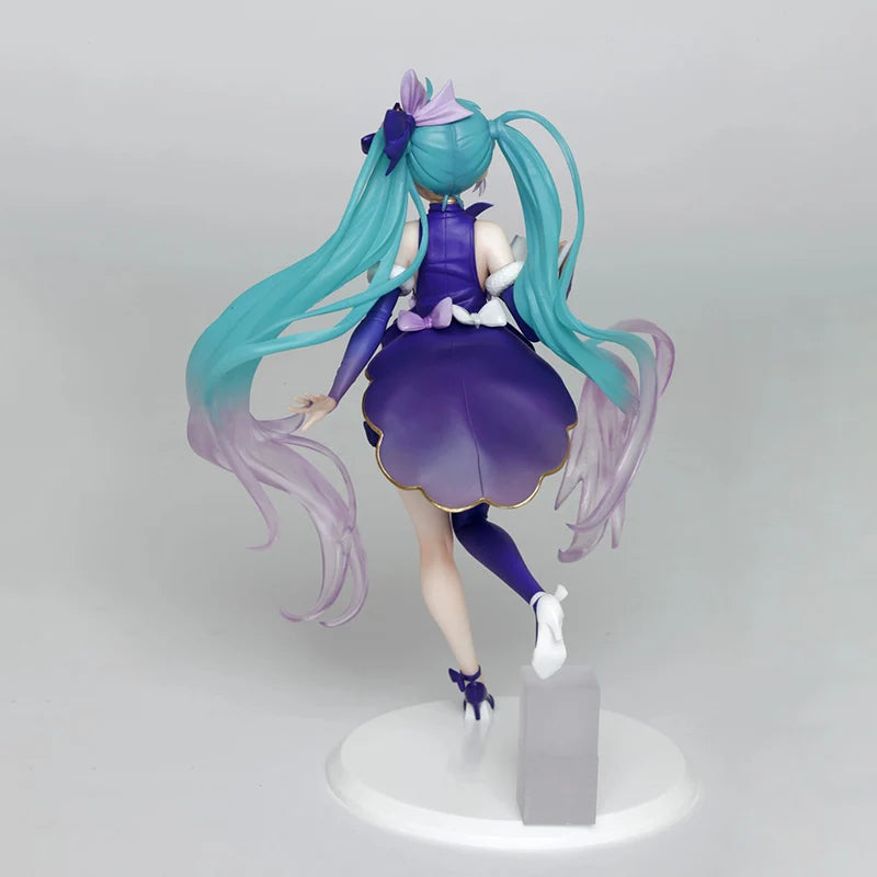 TAiTO Four Seasons Series Hatsune Miku 18CM PVC Model Figure