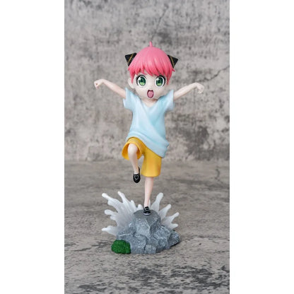 Manga Spy Family Action Figure Sport Student Forger Anya Model Cute Football Figurine Toy PVC Collectible Ornament Birthday Gift