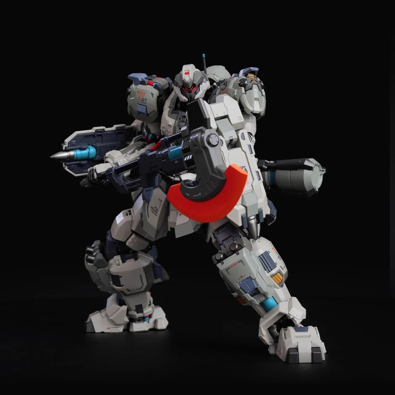 Bandai Fox Hound II Butcher Type 2 1/100 PVC Model 20cm