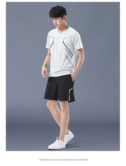 Chrlck Men’s Quick Drying Breathable Running and Hiking 2-Piece Outdoor Sports Set