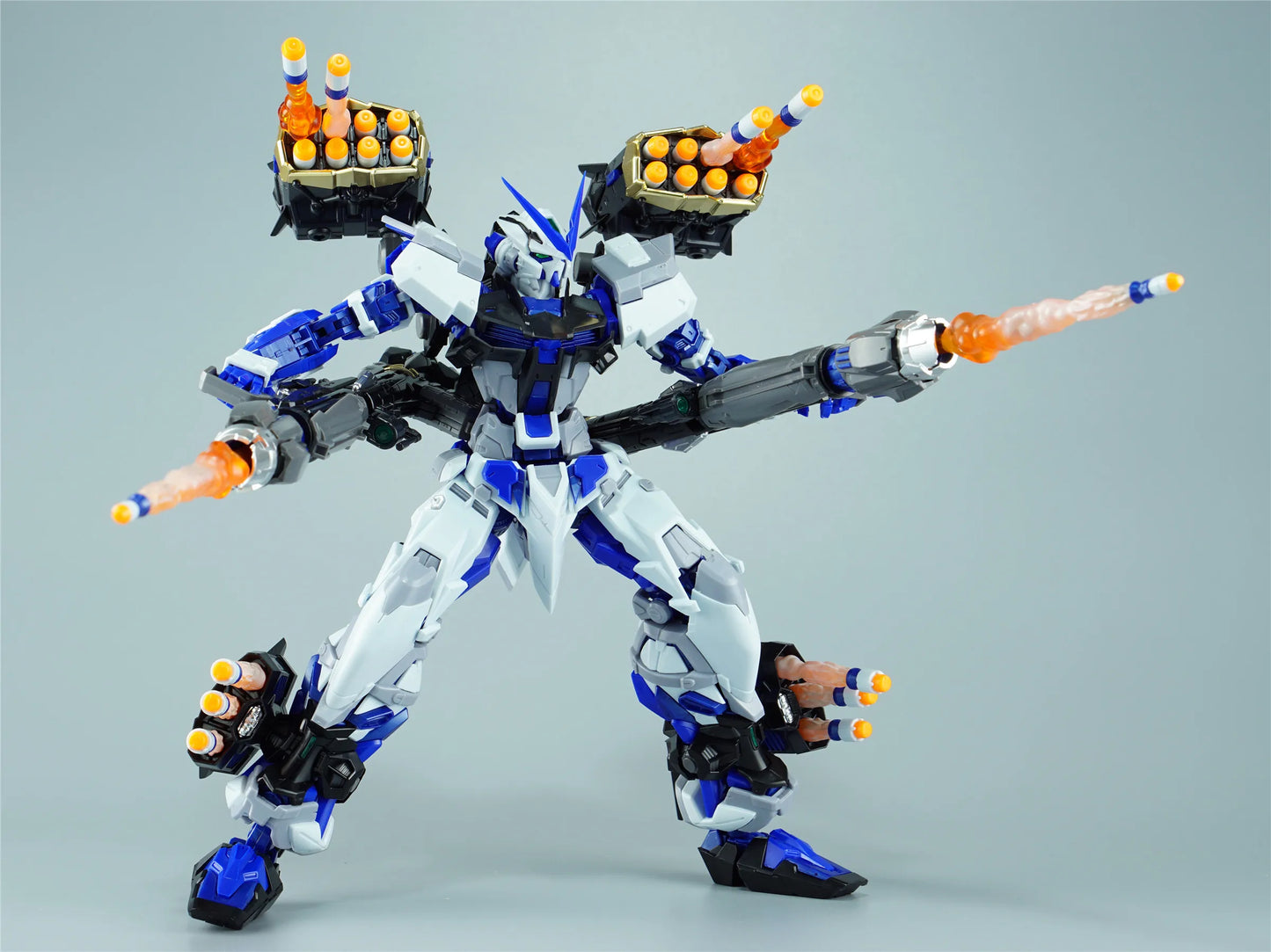 Bandai Daban 8810 Astray Frame 1/100 ABS Model