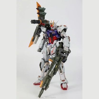 DABAN 8829 STRIKE GAT-X105 MG 1/100 Assembly Model Kit Luncher Striker Sword Toy Action Figures Robot Plastic Model Mecha Gifts