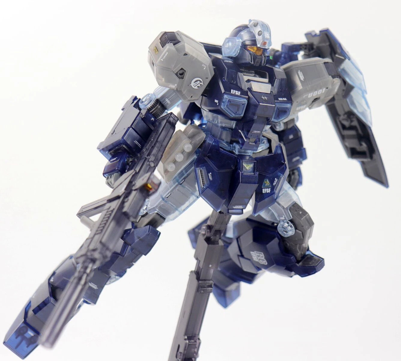 Daban 6641A MG Clear Color Transparent Armor Model Kit 1/100 ABS