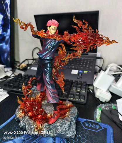 Jujutsu Kaisen Sukuna 30cm PVC Model Bandai