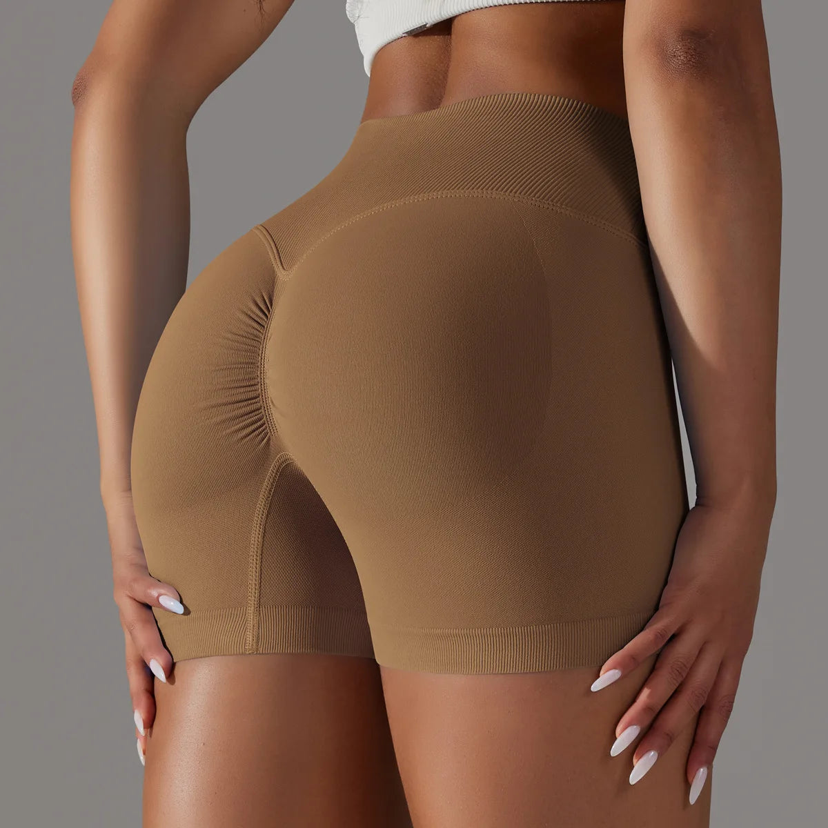 The Codex Summer V-Waist Peach Hip Lifting High Waist Seamless Yoga Shorts Tight Fitting Three Part Running Pants Speed