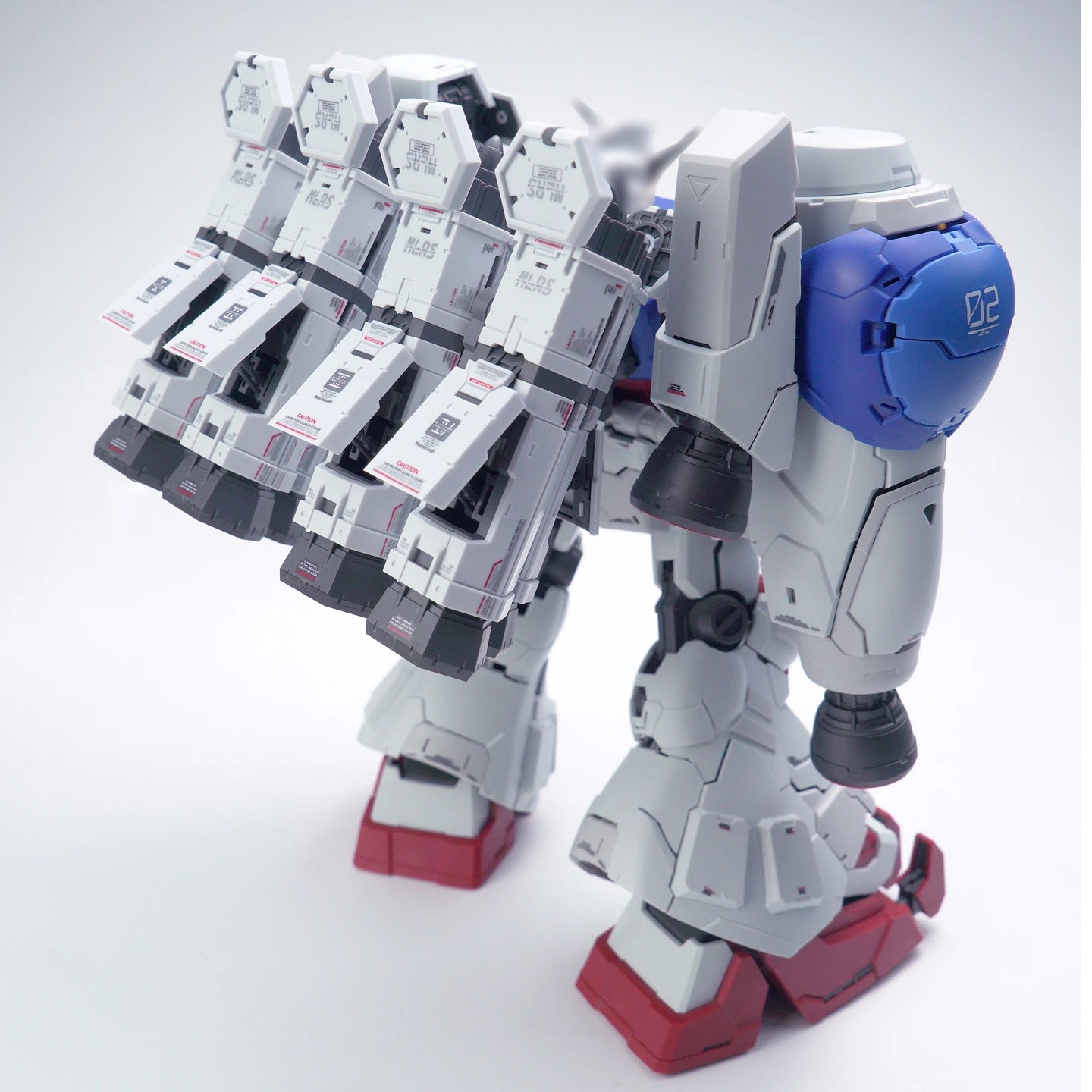 SOLOMON Model Physalis GP02 1/100 Assembly Model Kit Toy Multi-Layer Skeleton Assembly Kit Mecha Action Figures Plastic Gift