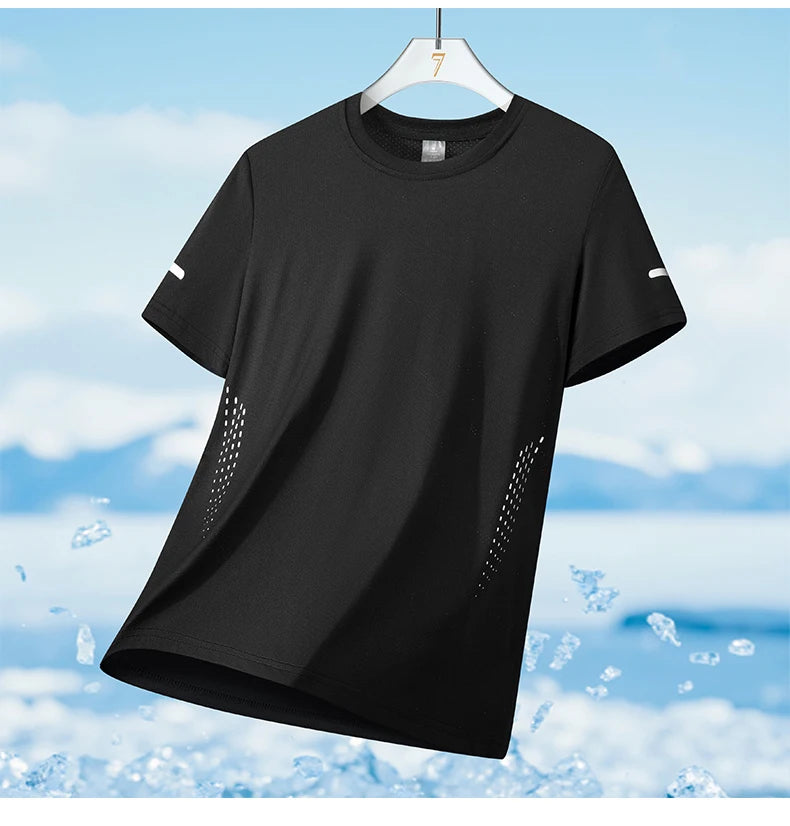 Chrlck Men’s Quick Drying Breathable Running T-Shirt Soft Elastic Outdoor Sports Shirt Summer