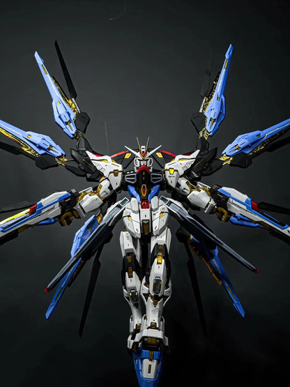 Changlong Model 7701 Mgex Zgmf-X20a Strike Freedom Plastic Skeleton Kit Anime Action Figure Robot Gift Toy - With Wings
