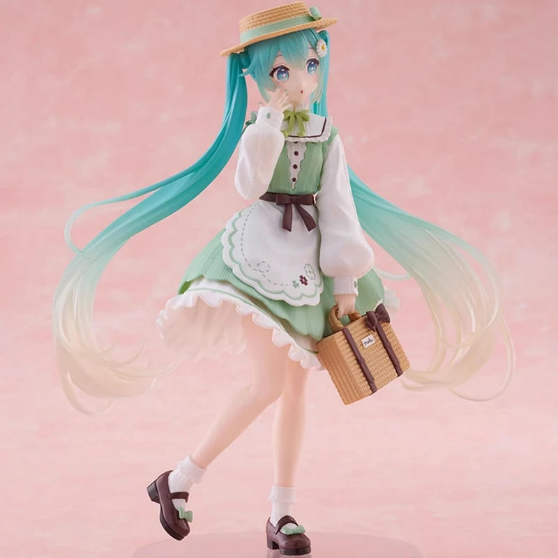Bandai Hatsune Miku Country Ver 18CM PVC Figure