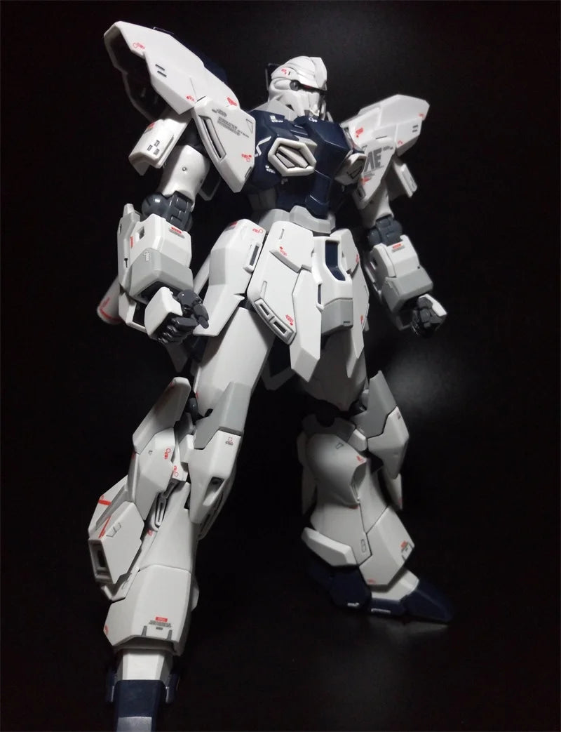 Bandai Sinanju Stein MSN-06S Model Kit 1/100 ABS