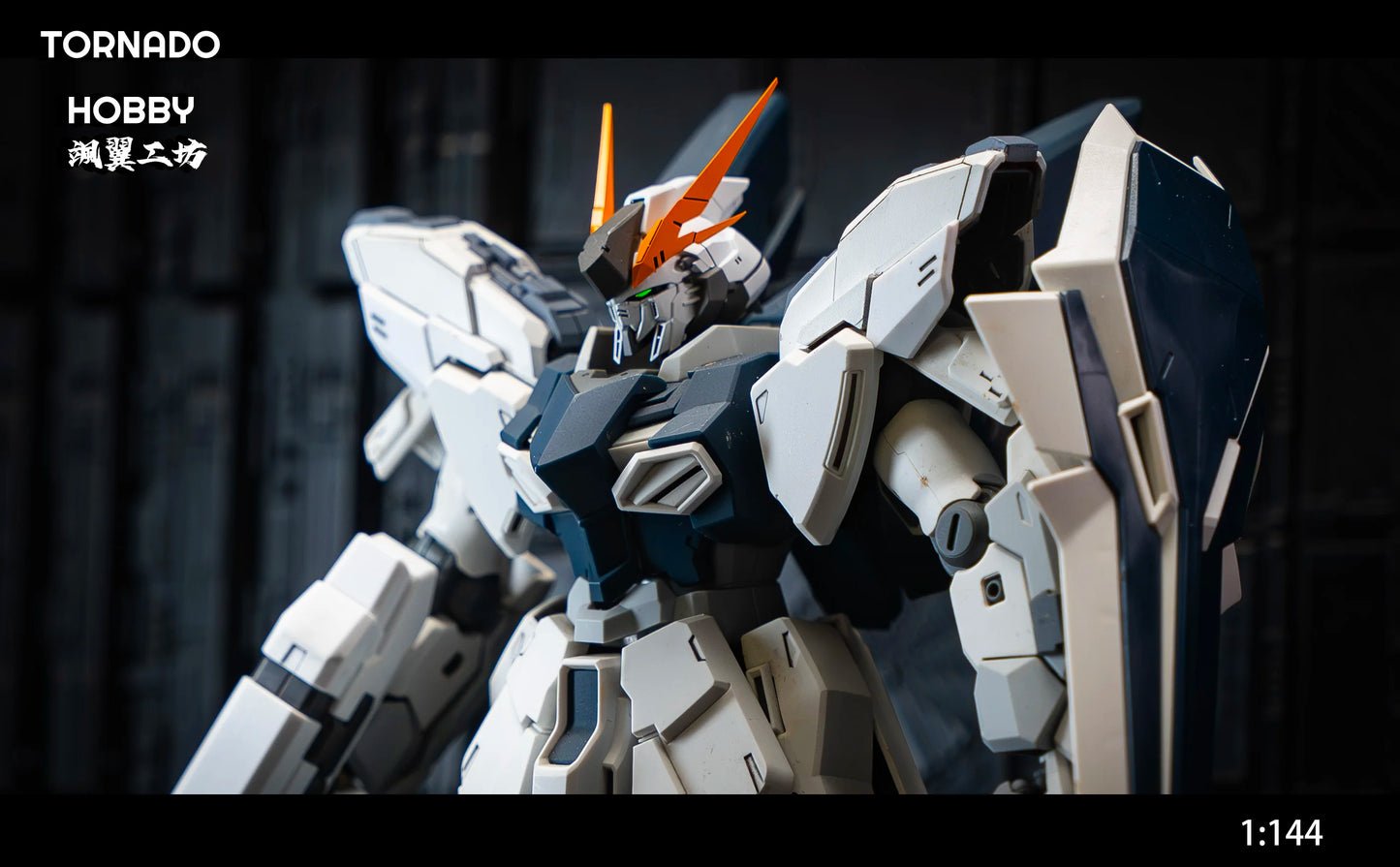 TORNADO HOBBY Studio XI RX-105 Head Carving 1/144 1/72 Sky Defender Assembly Model Kit Toy GK Model Mecha Head Accessory Gifts