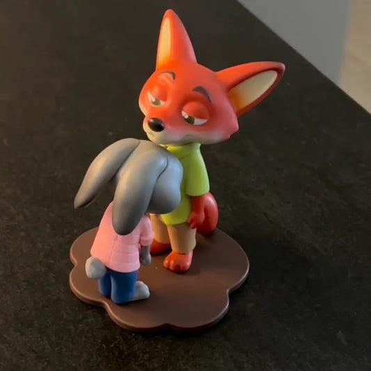 6-Piece Set Zootopia  Nick & Judy Hugging Action Figures Collectible Desktop Decor Anime Souvenirs  Toys