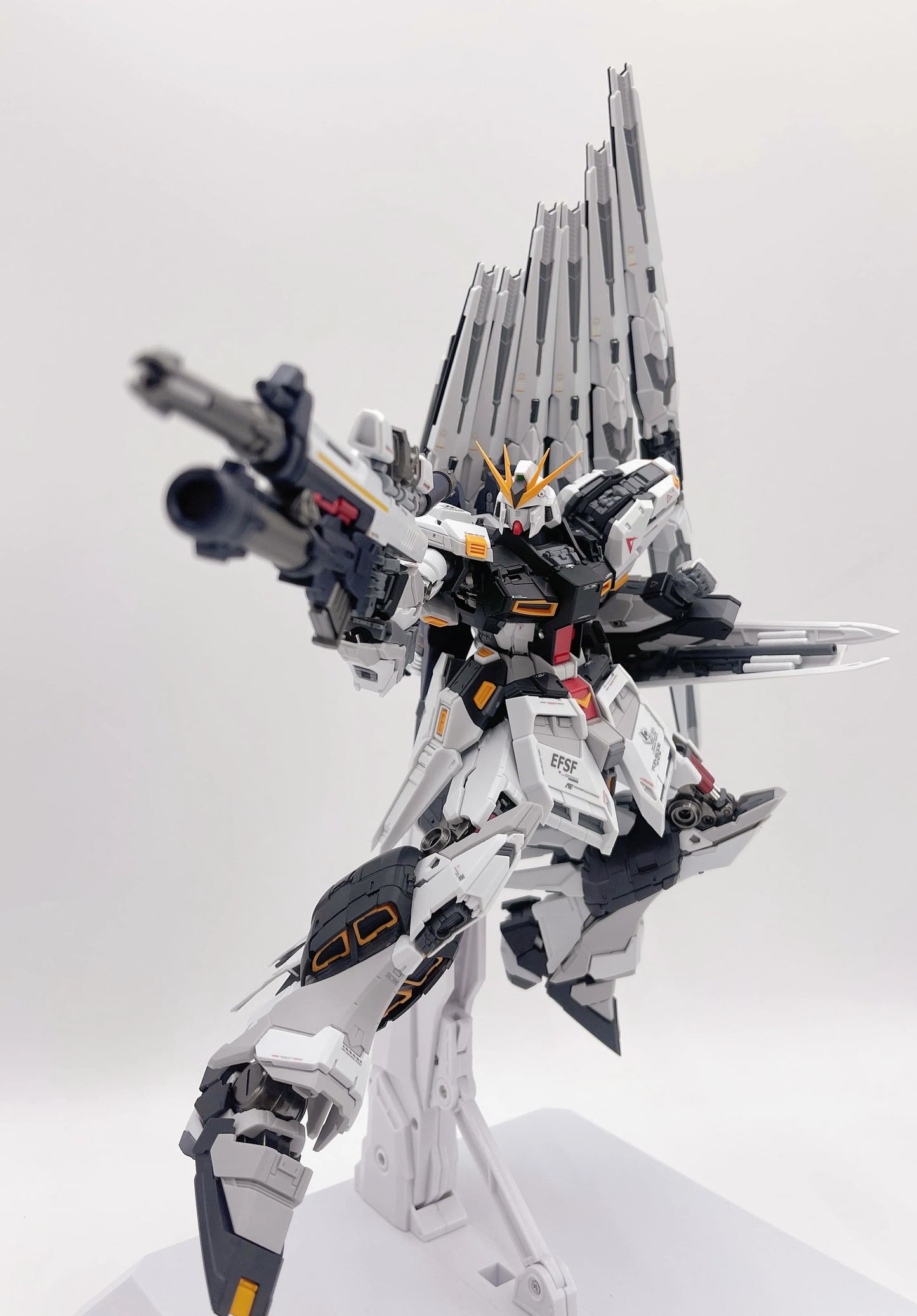Bandai V-TIGER V Fighter Ver YUJIAO RX-93 1/100 ABS Model Kit